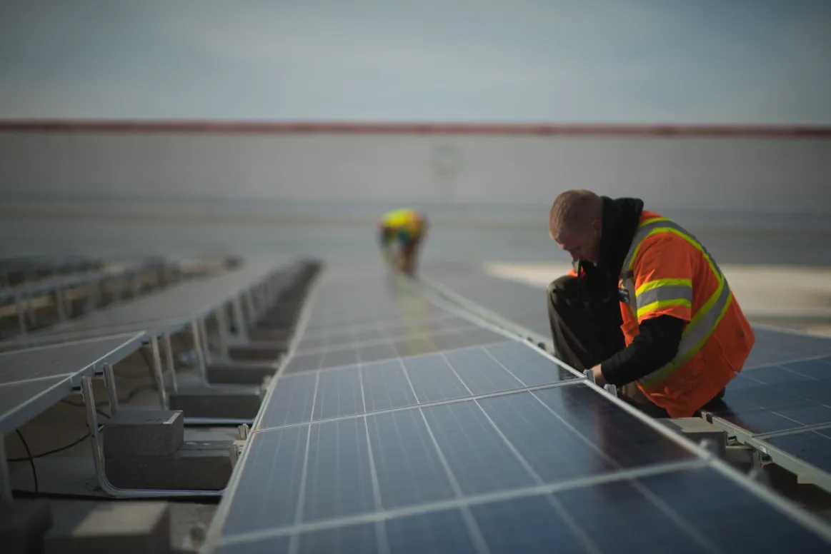 Unirac Flat Roof Ballasted Racking Installation