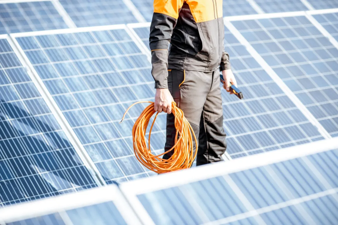 Solar Installer + Cable Header