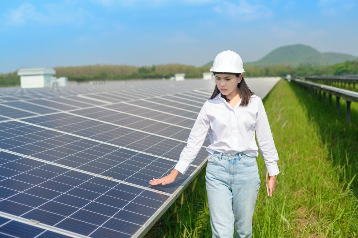 What Makes a Solar Module Last?