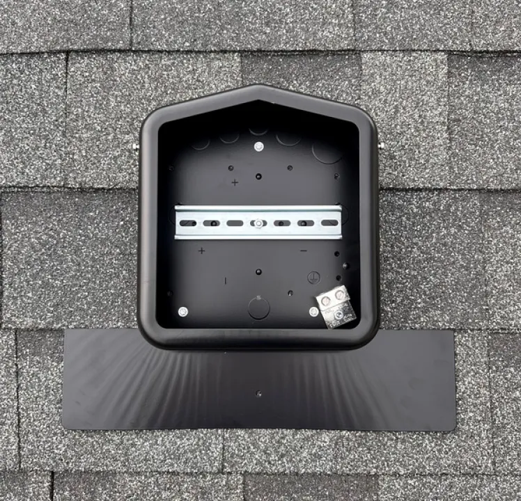 SolaDeck 2 Position Ground Flashed PV Junction Box for Composition/Cedar Roofs BLK, 0799-2B