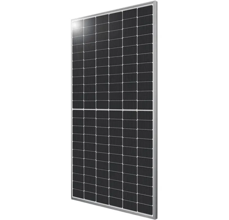 Silfab Solar 520W 132 Half-Cell 1500V SLV/WHT Solar Panel, SIL 520 QM