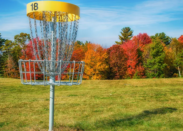 Solar Slinger Disc Golf Classic Event Page Background