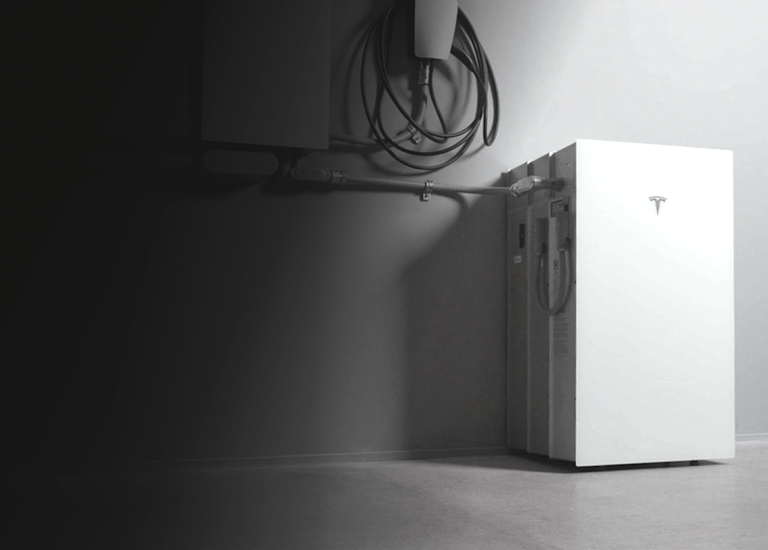Picture of tesla battery 