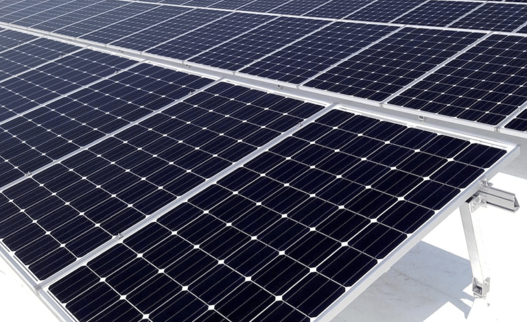 SolarWorld panels at Waverly School solar project - Delaware