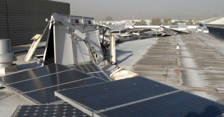 How Much do Solar Panels Weight?