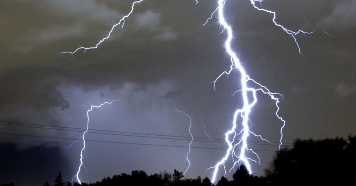 Solar Arrays and Lightning Protection