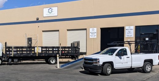 El Paso Front, trucks and sign