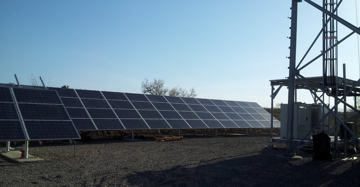 Arizon desert makes great site for off-grid cell tower