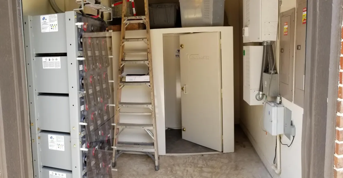 GS Yuasa, Battery, Installation