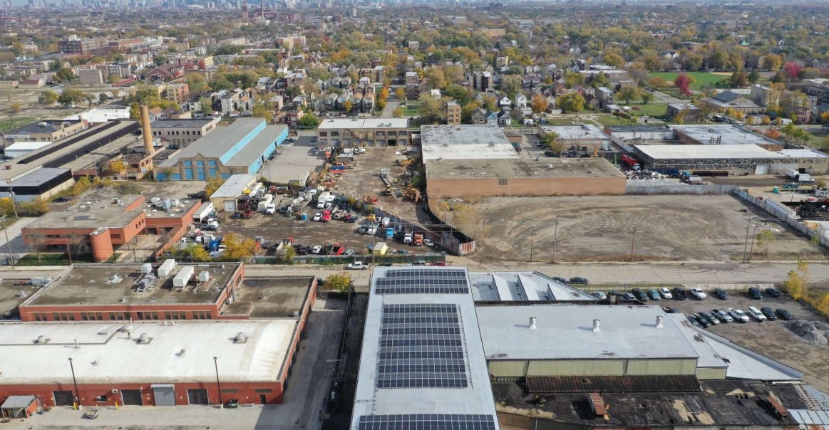 152.25 kW Chicago, IL 152.25 kW Commercial Installation in Chicago, IL