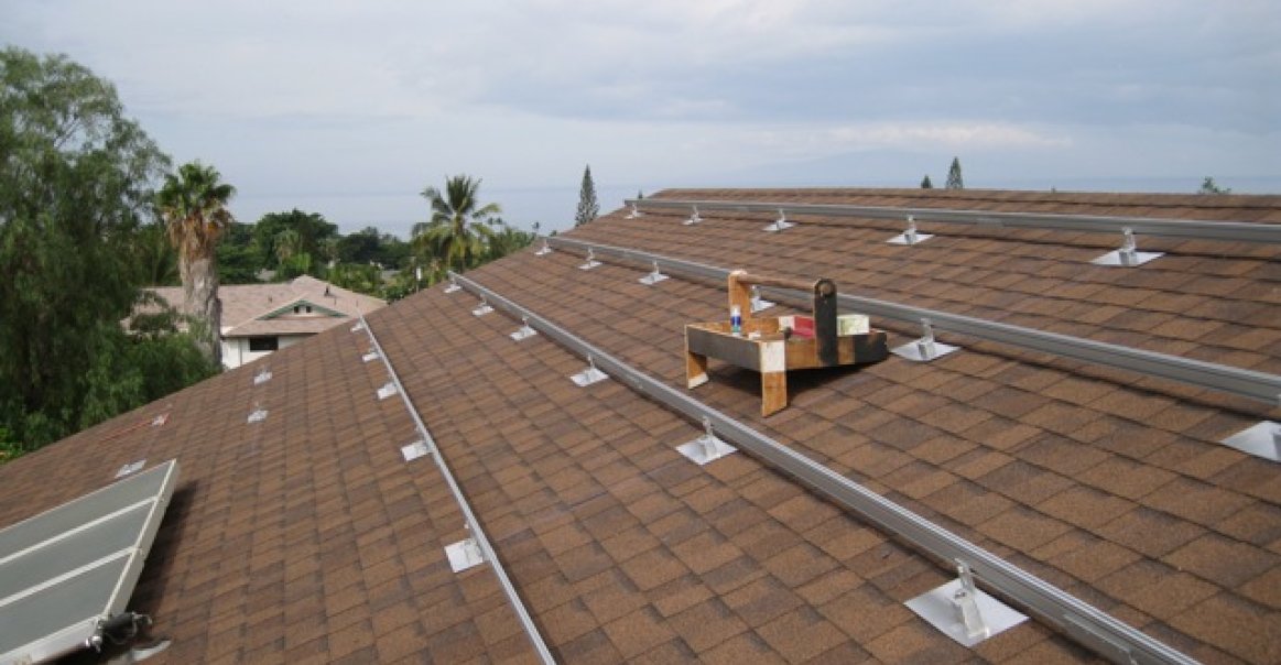 6.6kW Enphase System on Composite Shingle Getting ready for the microinverter installation