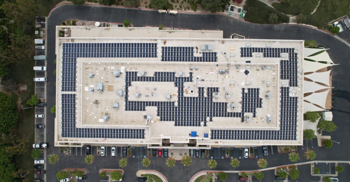 Bird's eye view of commercial DC solar installation in Orange County. Bird's eye view of commercial DC solar installation in Orange County.