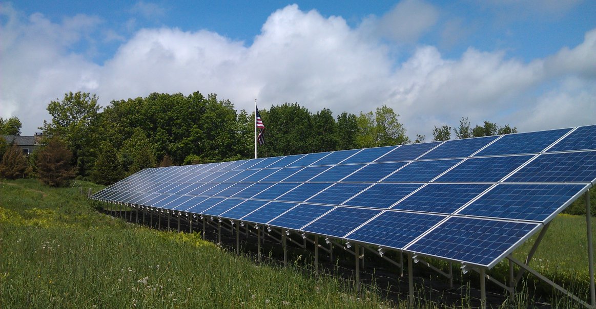 20.68 kW Kensington, NH Pinnacle Leadership Solar Project 20.68 kW Kensington, NH Pinnacle Leadership Solar Project