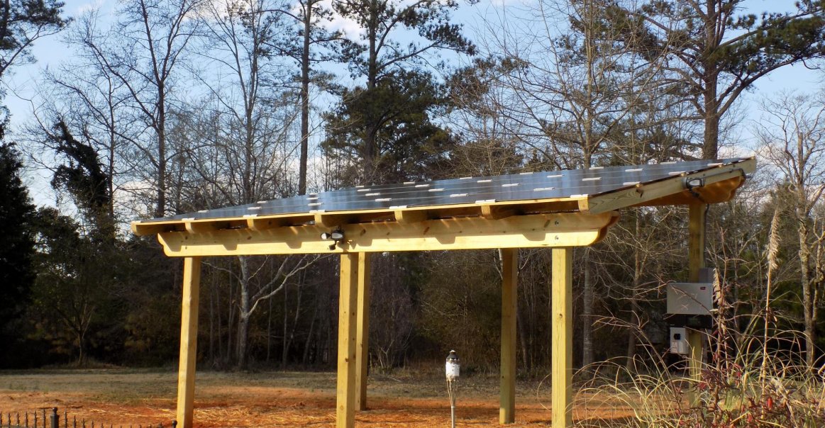 Front view of the pergola