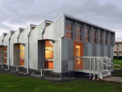 Anderson Anderson Architecture quality portable classroom with solar. Photographer: Anthony Vizzari