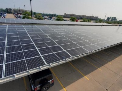 1.83 MW Quad City Airport Installation in Moline, IL