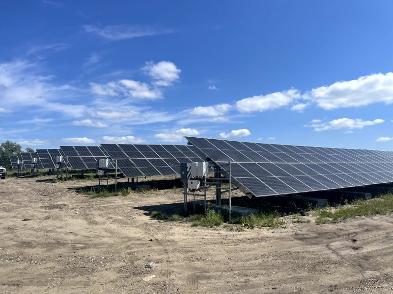 Front view of Ground mount solar array in Des Moines